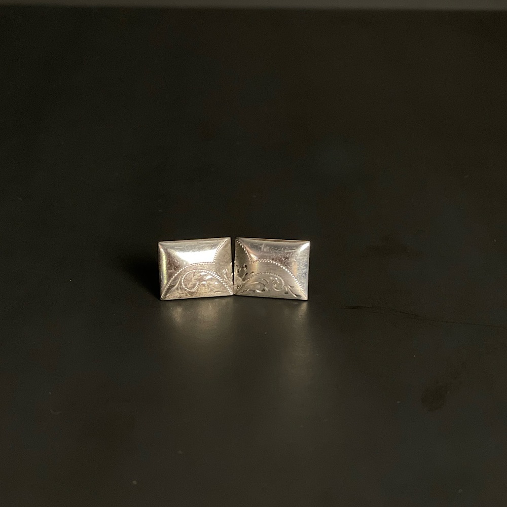 Vintage Silver Cuff Links w/Etched Design